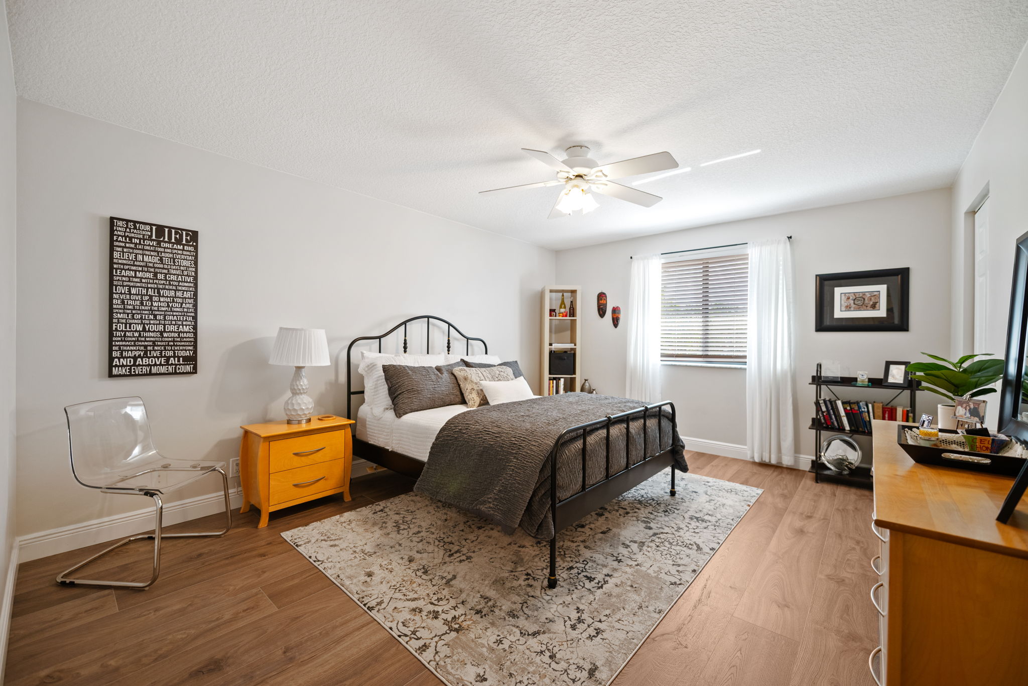 The 5th bedroom upstairs