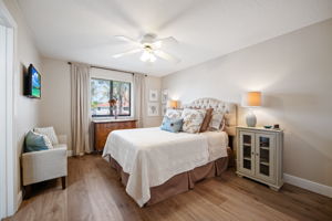 Another bedroom upstairs (total of 5 bedrooms on 2nd floor including the Owner's suite
