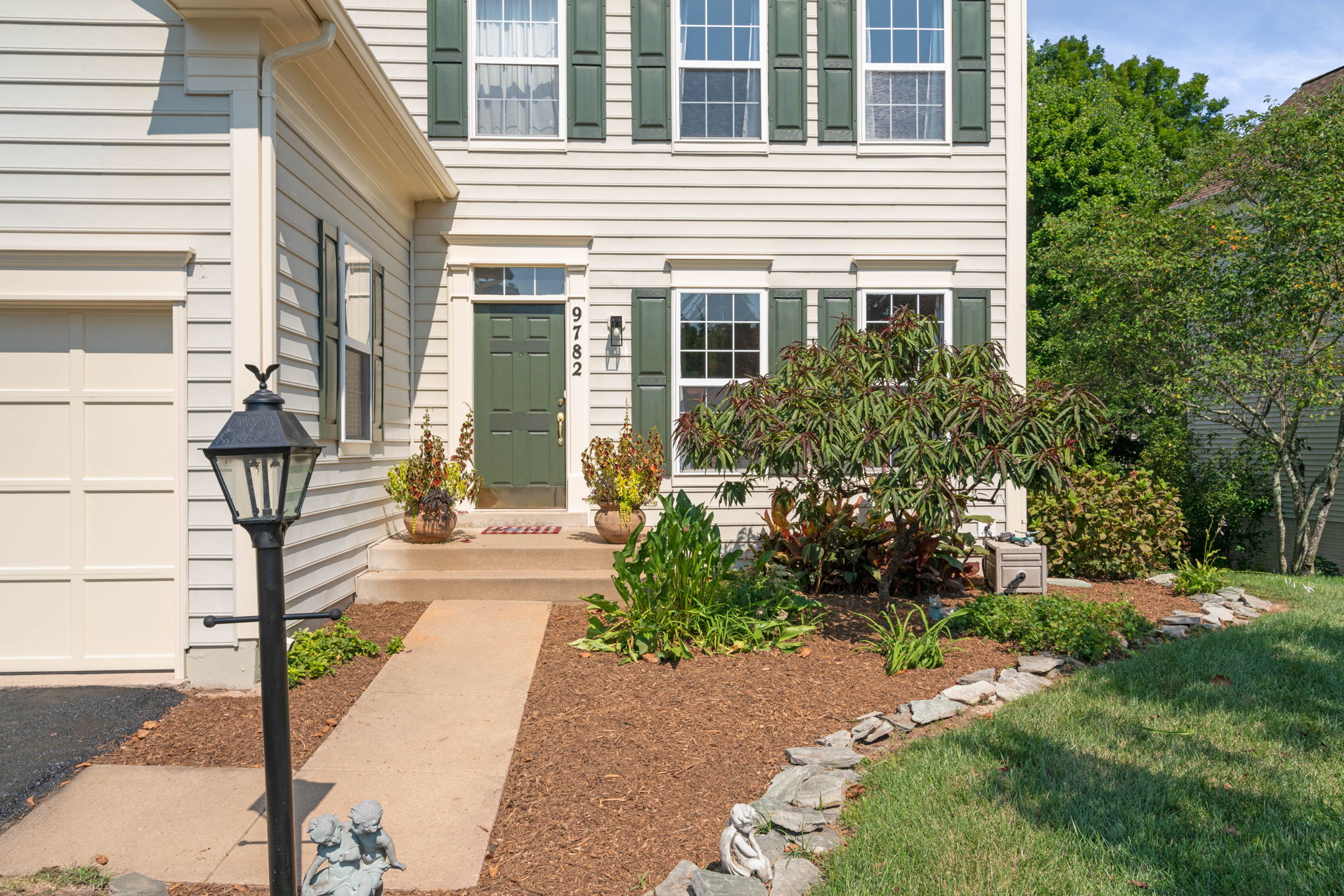 9782 Runner Stone Pl, Bristow, VA 20136, USA Photo 4