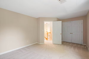 9782 Runner Stone Pl, Bristow, VA 20136, USA Photo 38