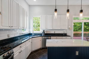 9782 Runner Stone Pl, Bristow, VA 20136, USA Photo 23