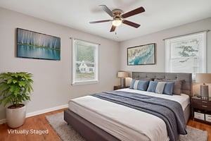 DSC01476 virtually staged.jpeg