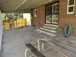  Photo 35