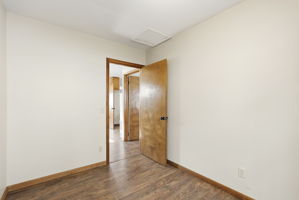  Photo 30