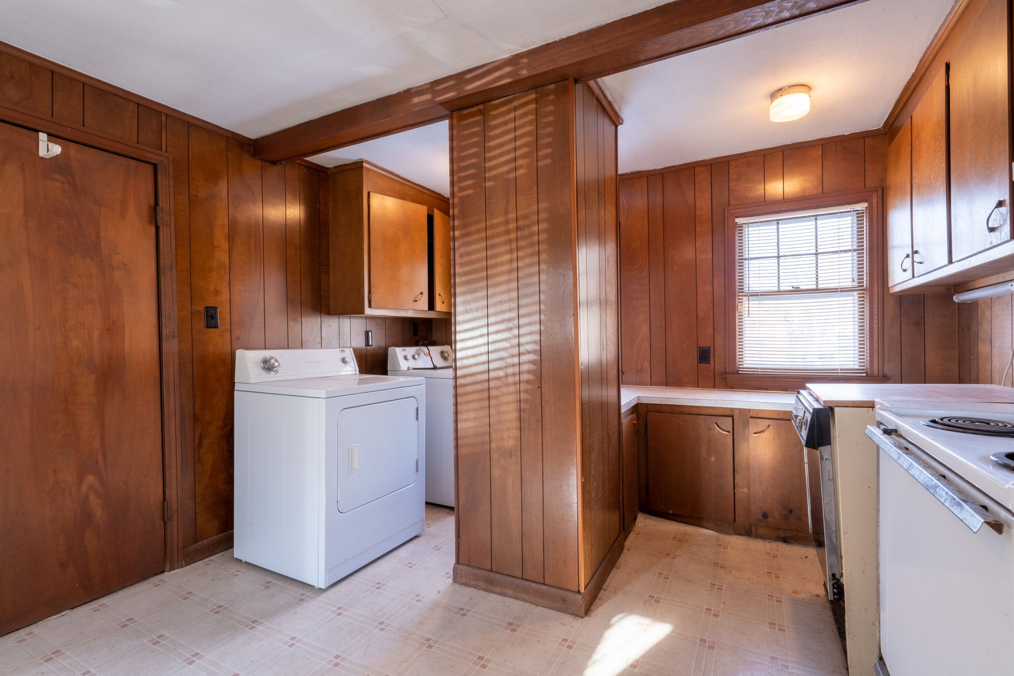 98 Cooke St, Plainville, CT 06062, USA Photo 32