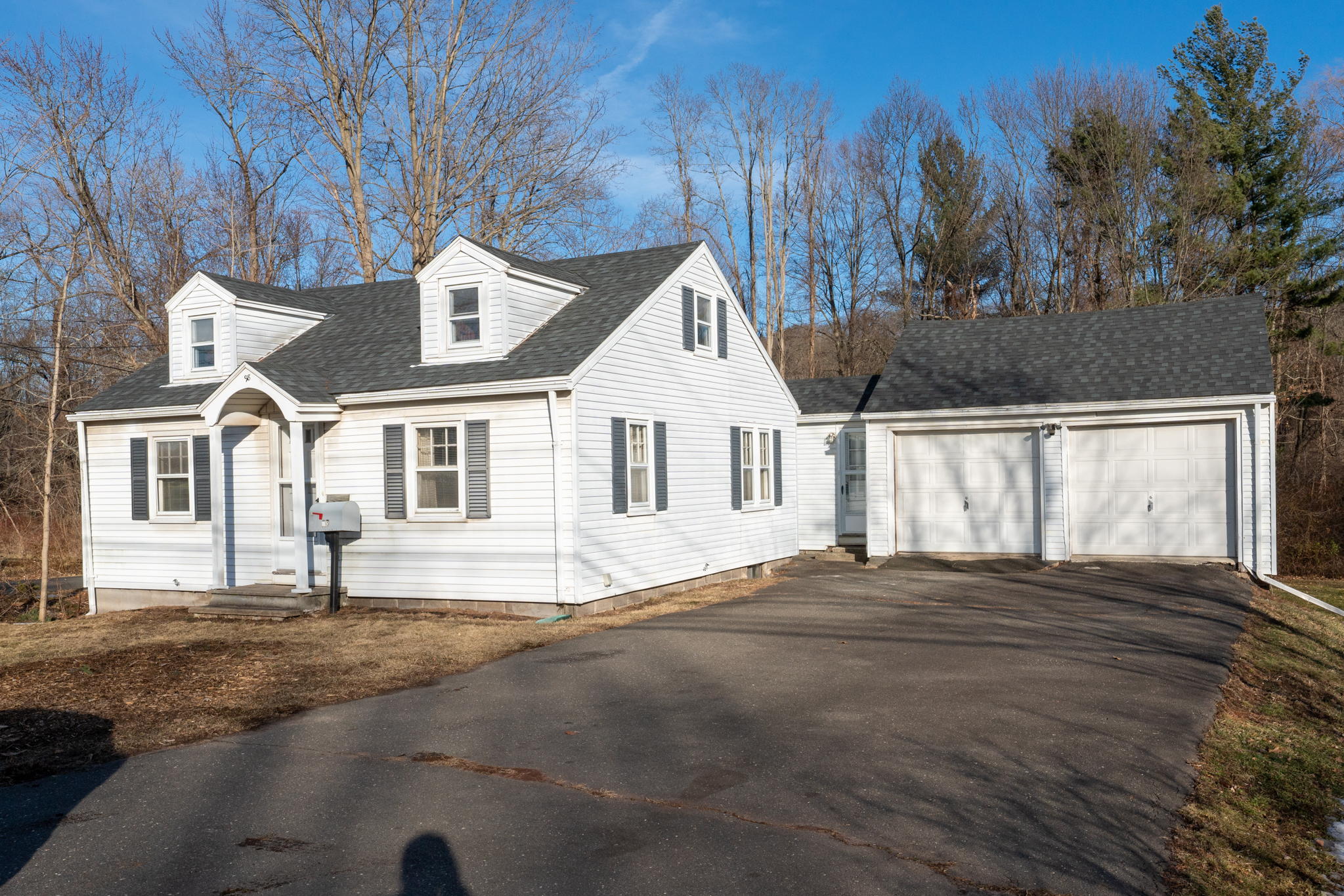 98 Cooke St, Plainville, CT 06062, USA Photo 2