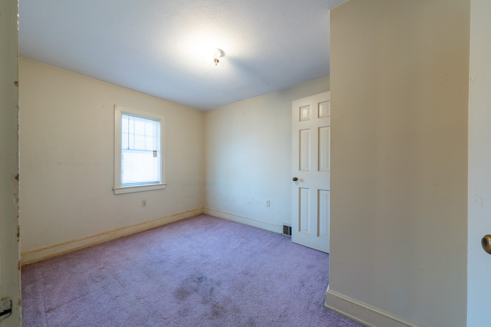 98 Cooke St, Plainville, CT 06062, USA Photo 21