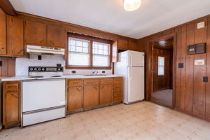 98 Cooke St, Plainville, CT 06062, USA Photo 33