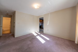 98 Cooke St, Plainville, CT 06062, USA Photo 19