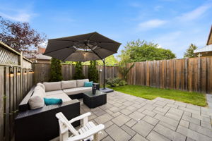  Photo 65