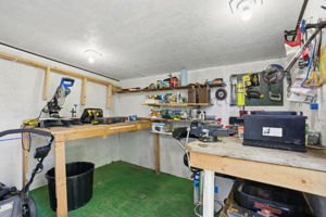  Photo 34