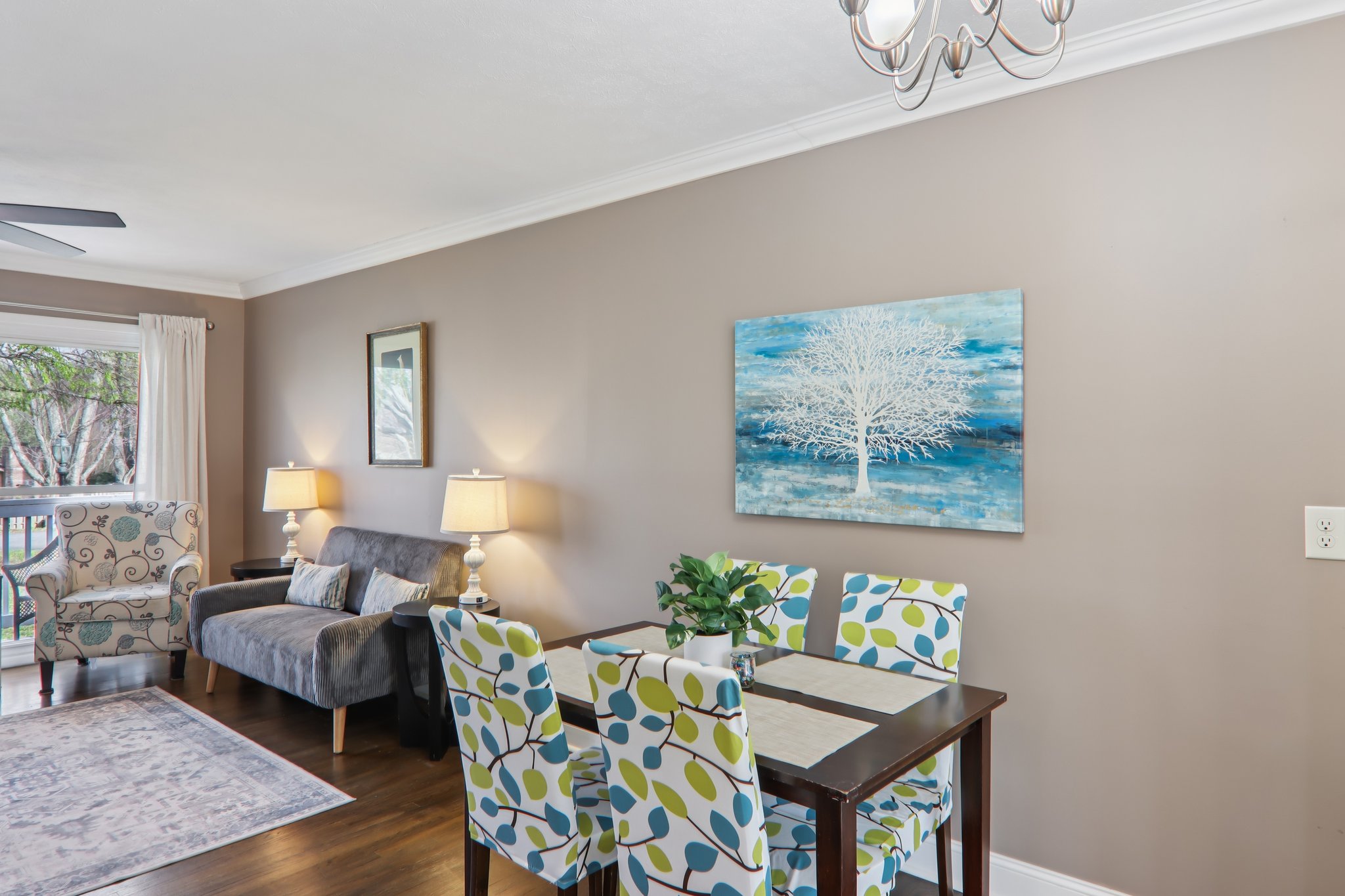 Oak Knoll Rd-S1903-017.jpg