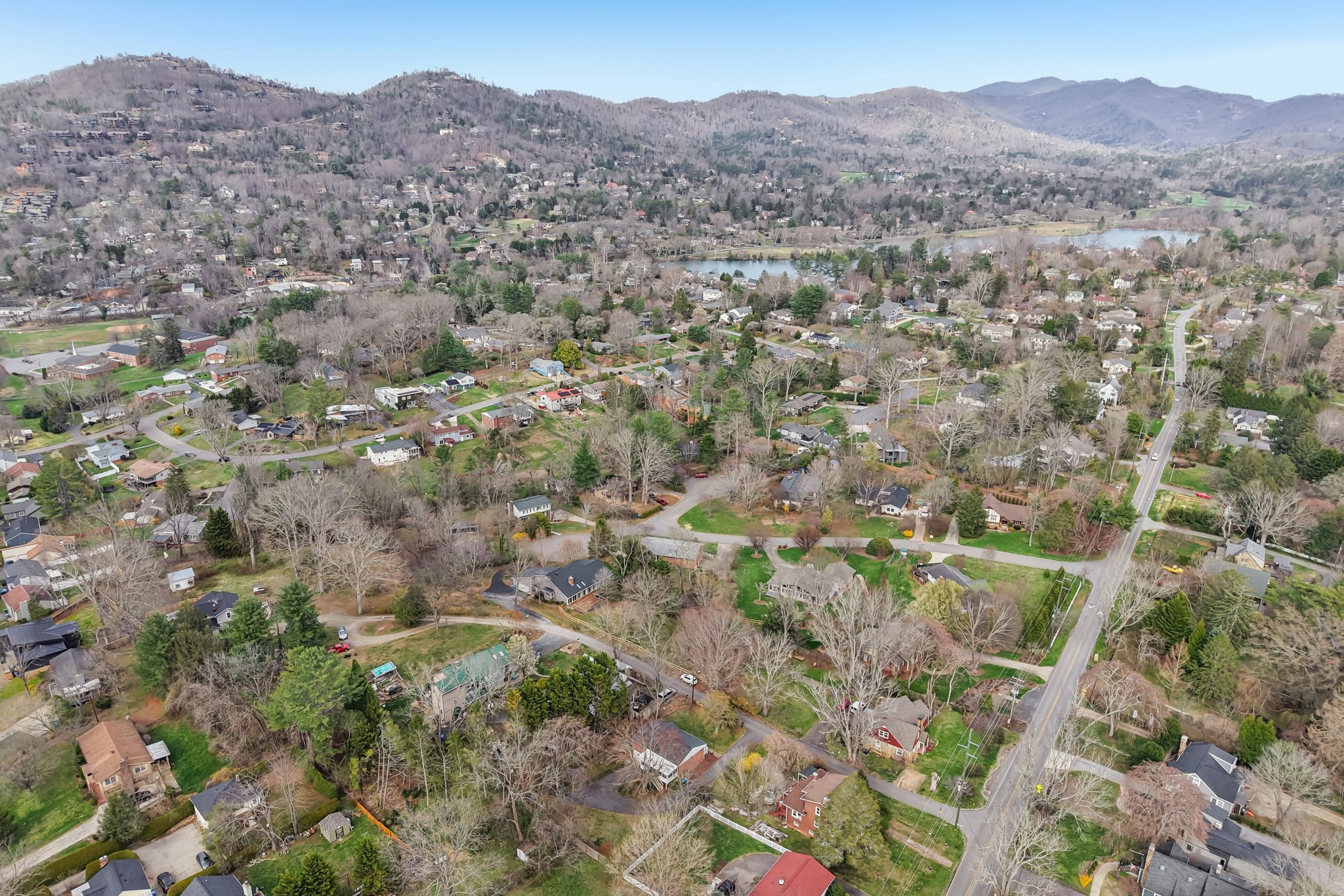 Oak Knoll Rd-S1903-054.jpg