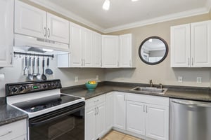 Oak Knoll Rd-S1903-021.jpg