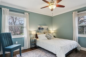 Oak Knoll Rd-S1903-025.jpg