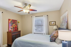 Oak Knoll Rd-S1903-029.jpg