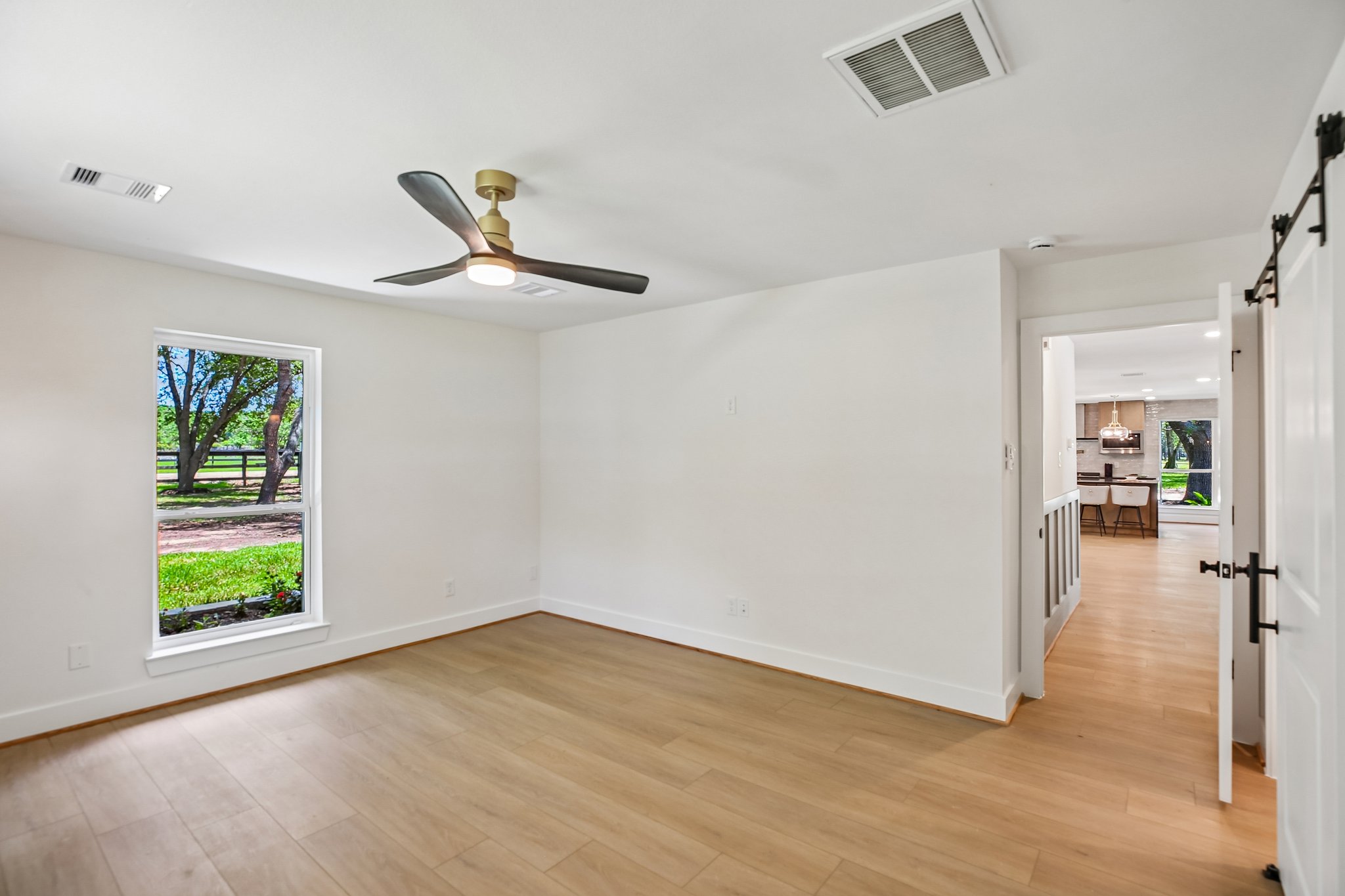 Pin Oak Ln-S1305-031.jpg