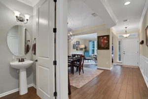  Photo 48