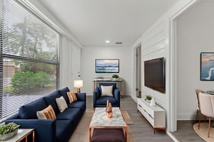 98 W Esther St-12 virtually staged.jpeg