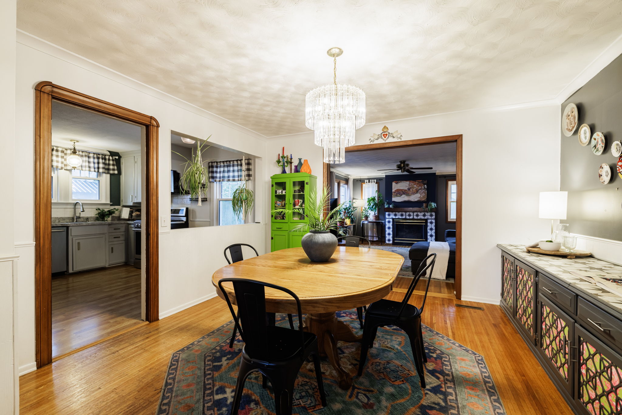  Photo 33