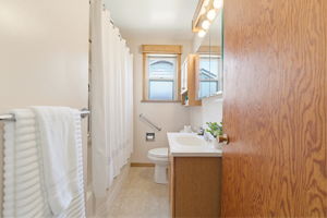  Photo 23