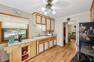 Adelmann Ave-S2307-014.jpg