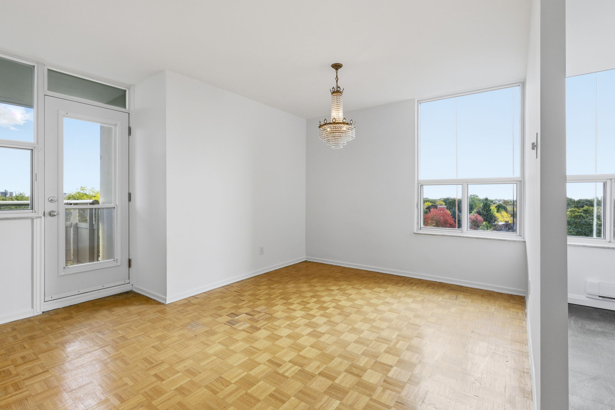 Toronto property showcase — delivered property photograph 4