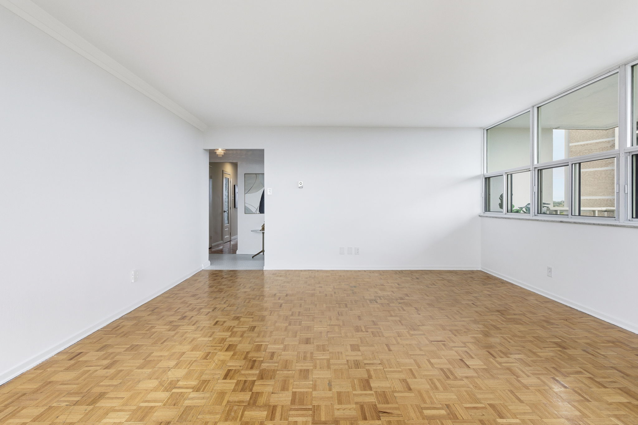 Toronto property showcase — delivered property photograph 5