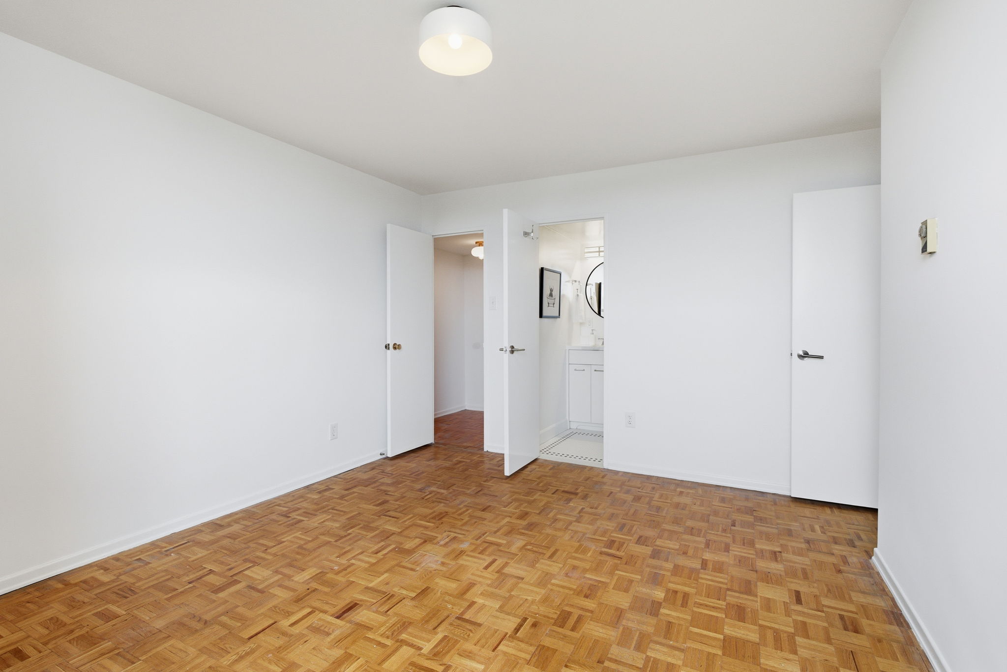 Toronto property showcase — delivered property photograph 19