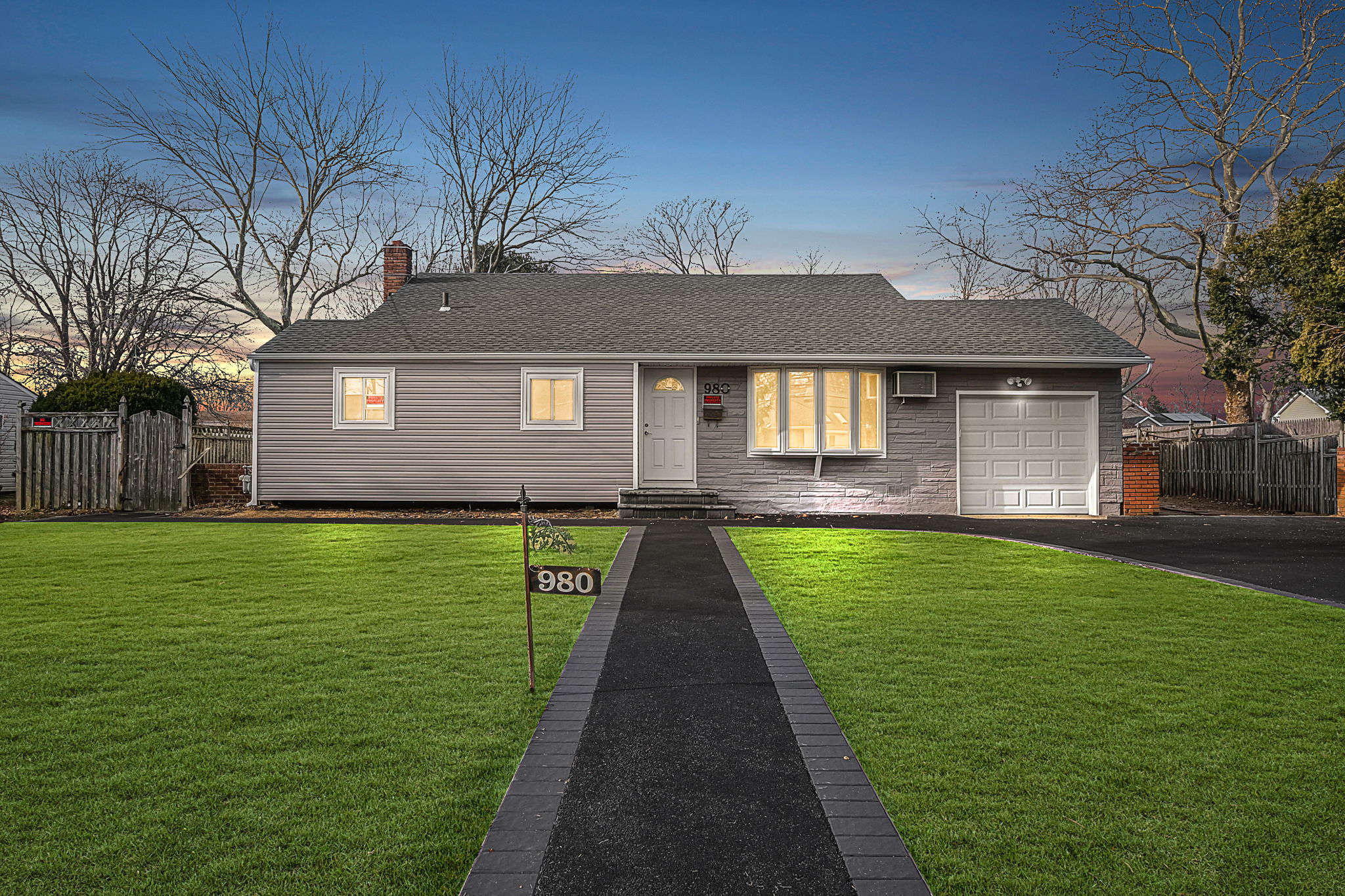 980 Gardiner Dr, Bay Shore, NY 11706 EPM Real Estate Photography