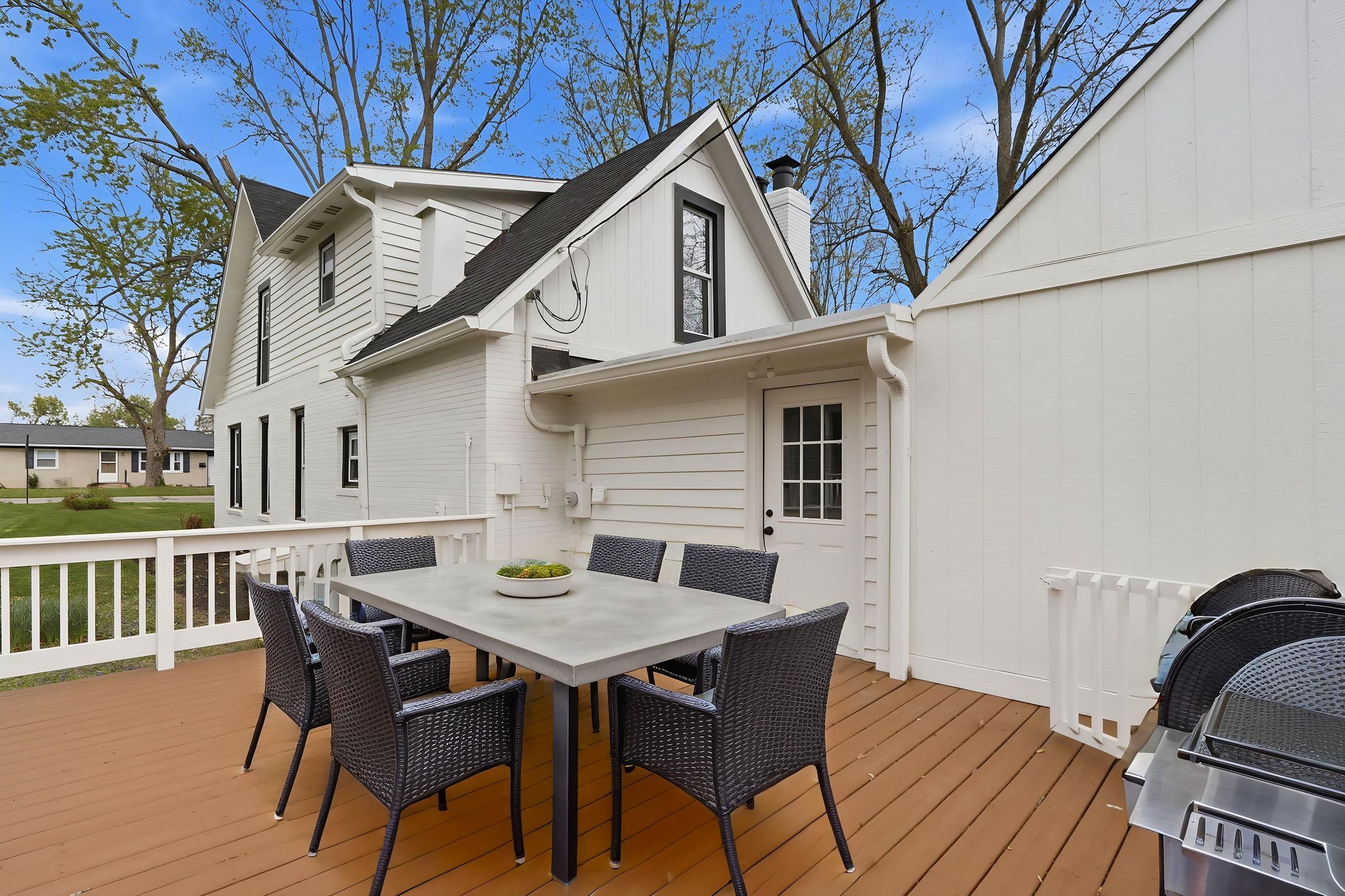 _MG_3161 virtually staged.jpeg