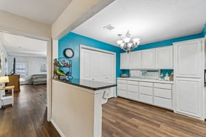 9800 S Country Club Dr_011.jpg
