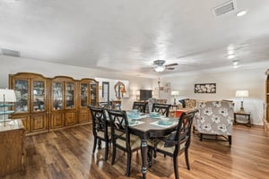 9800 S Country Club Dr_022.jpg