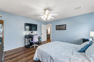 9800 S Country Club Dr_025.jpg