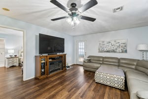 9800 S Country Club Dr_030.jpg