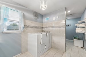 9800 S Country Club Dr_045.jpg
