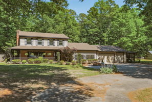 02-Exterior Front