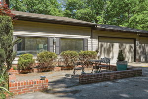 05-Exterior Front