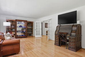 21-Living Room