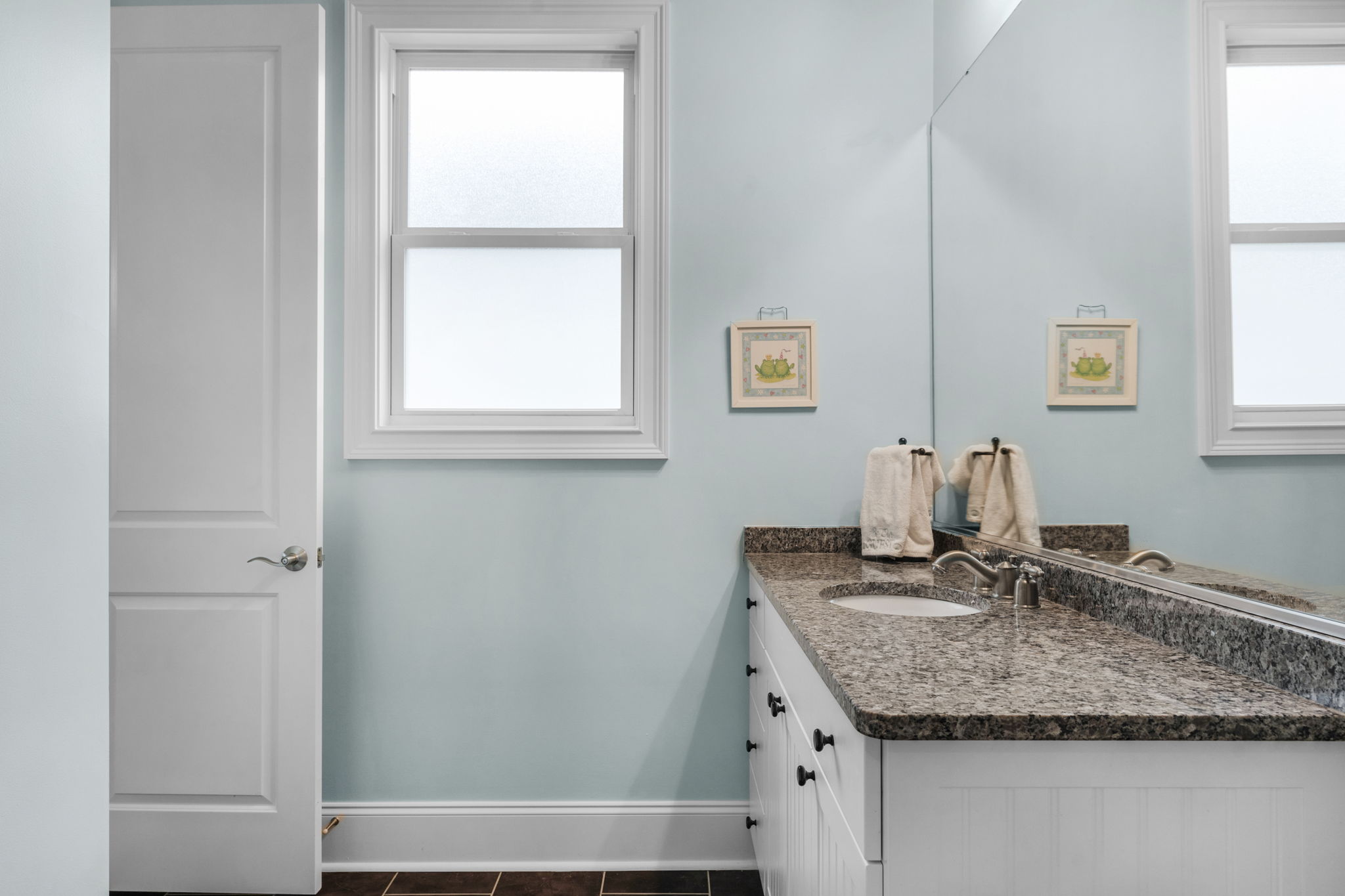  Photo 39