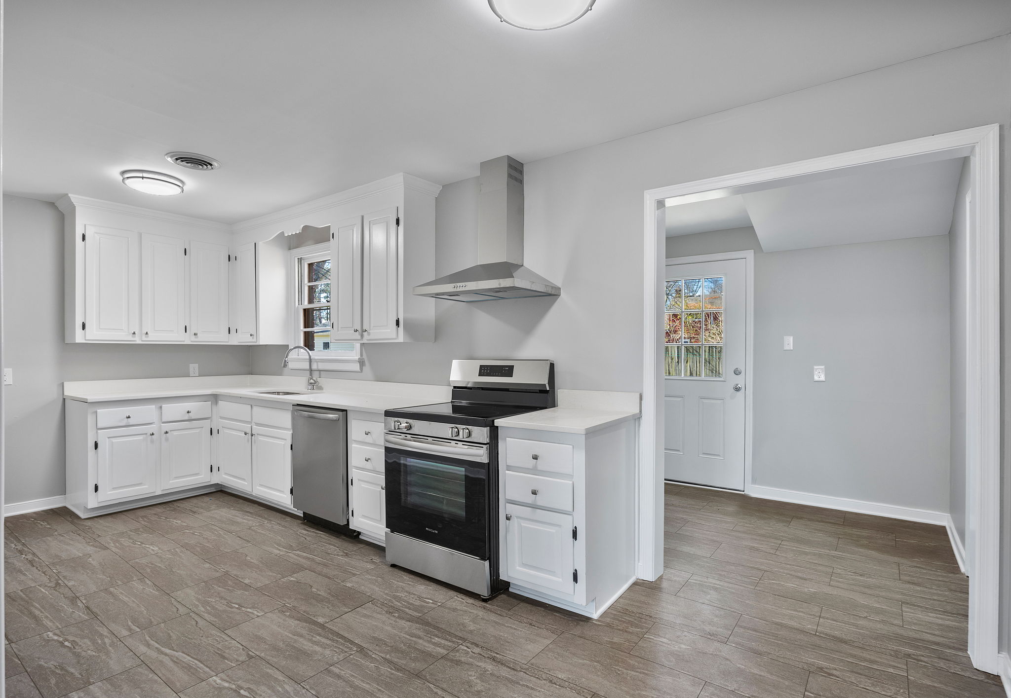 08-Kitchen