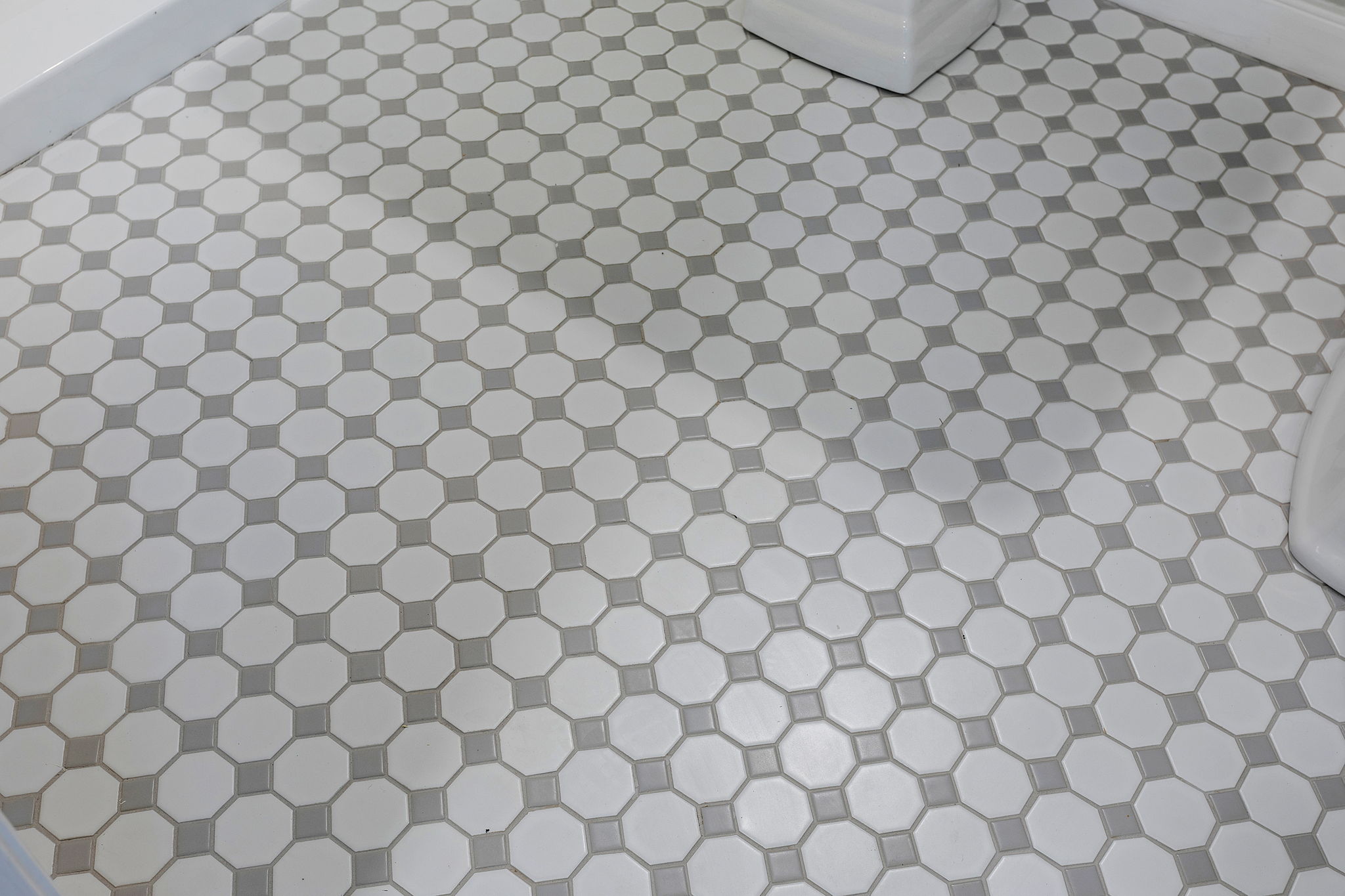 17-Primary Bath Tile Floor