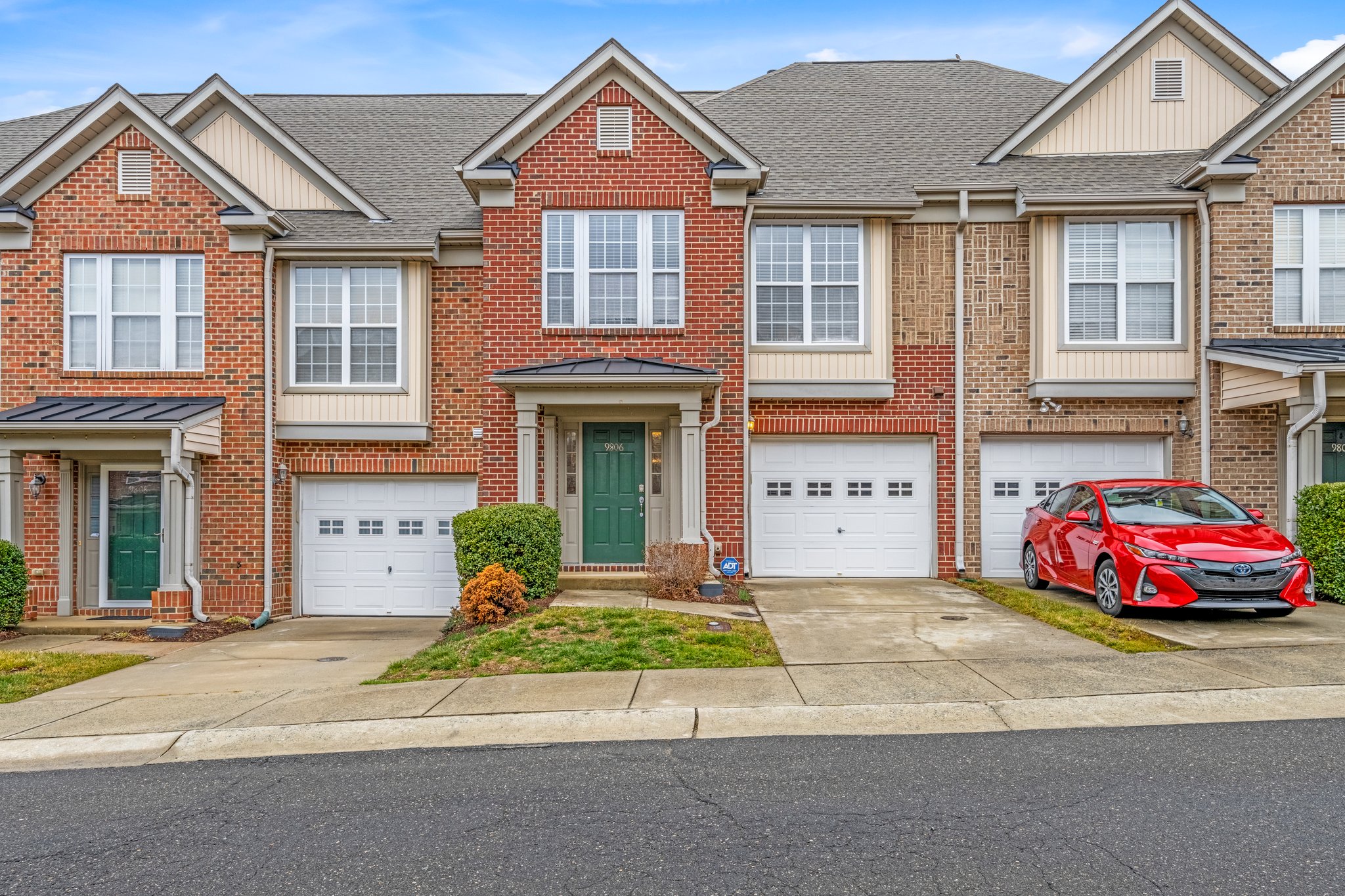 9806 Blackwell Dr, Raleigh, NC 27617, USA Photo 8