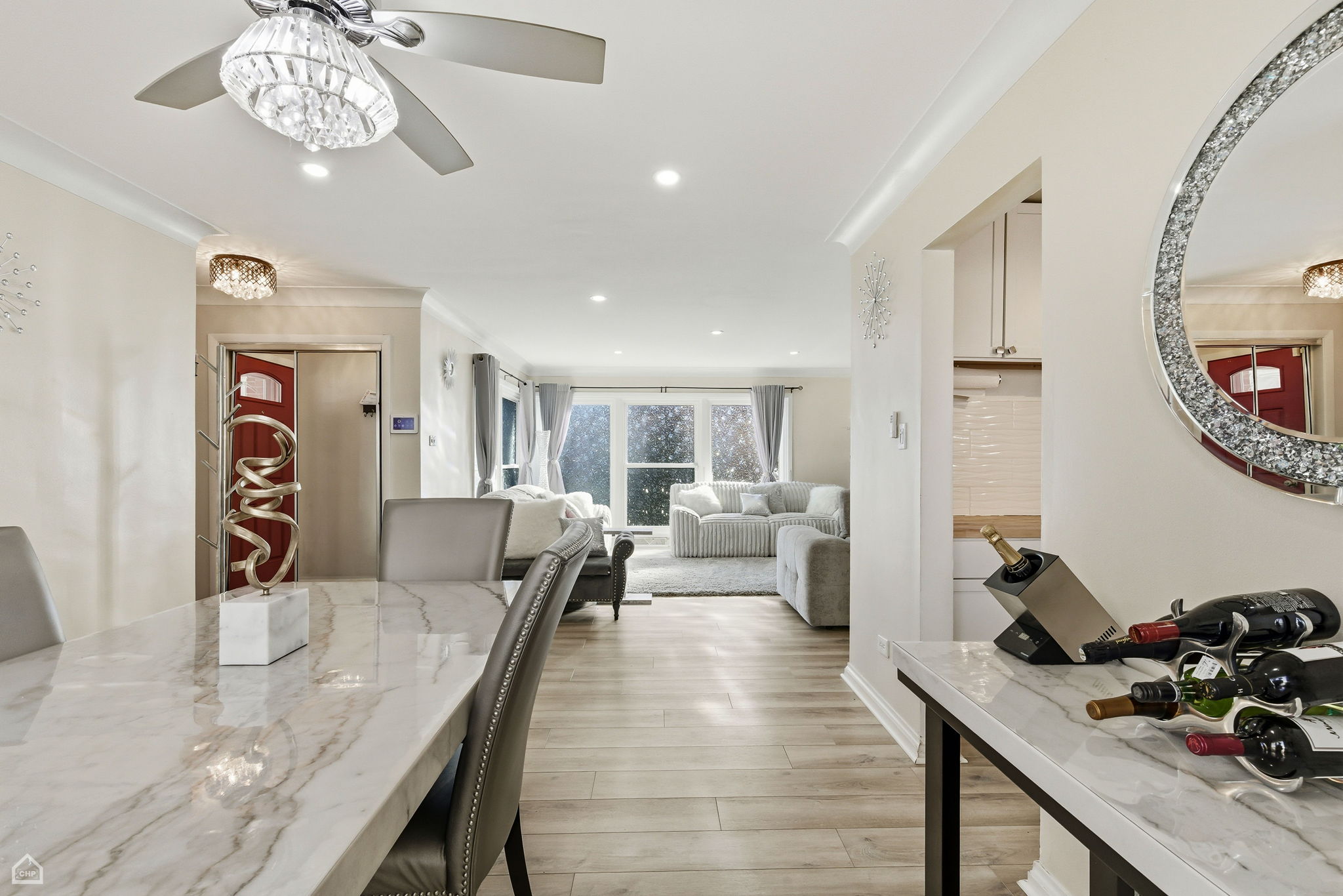 9806 S Harding Ave - Lashaun Allen_CHP2026_010