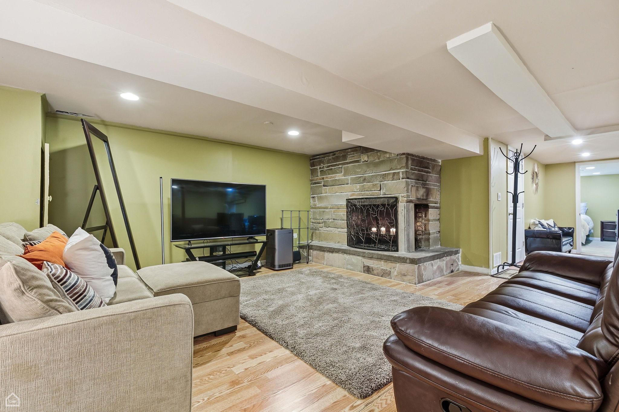 9806 S Harding Ave - Lashaun Allen_CHP2026_024