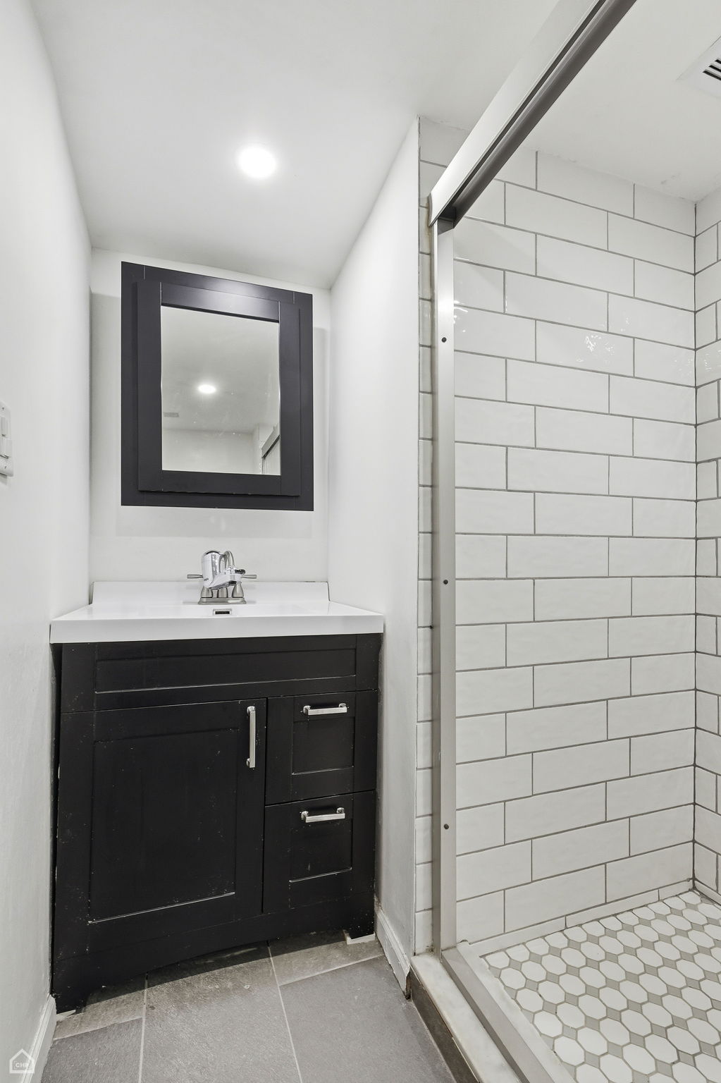 9806 S Harding Ave - Lashaun Allen_CHP2026_028