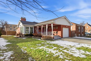 9806 S Harding Ave - Lashaun Allen_CHP2026_001