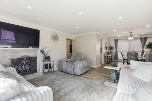 9806 S Harding Ave - Lashaun Allen_CHP2026_008