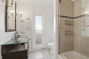 9806 S Harding Ave - Lashaun Allen_CHP2026_020