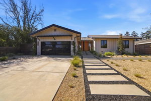 001_F8_981 Valley View St